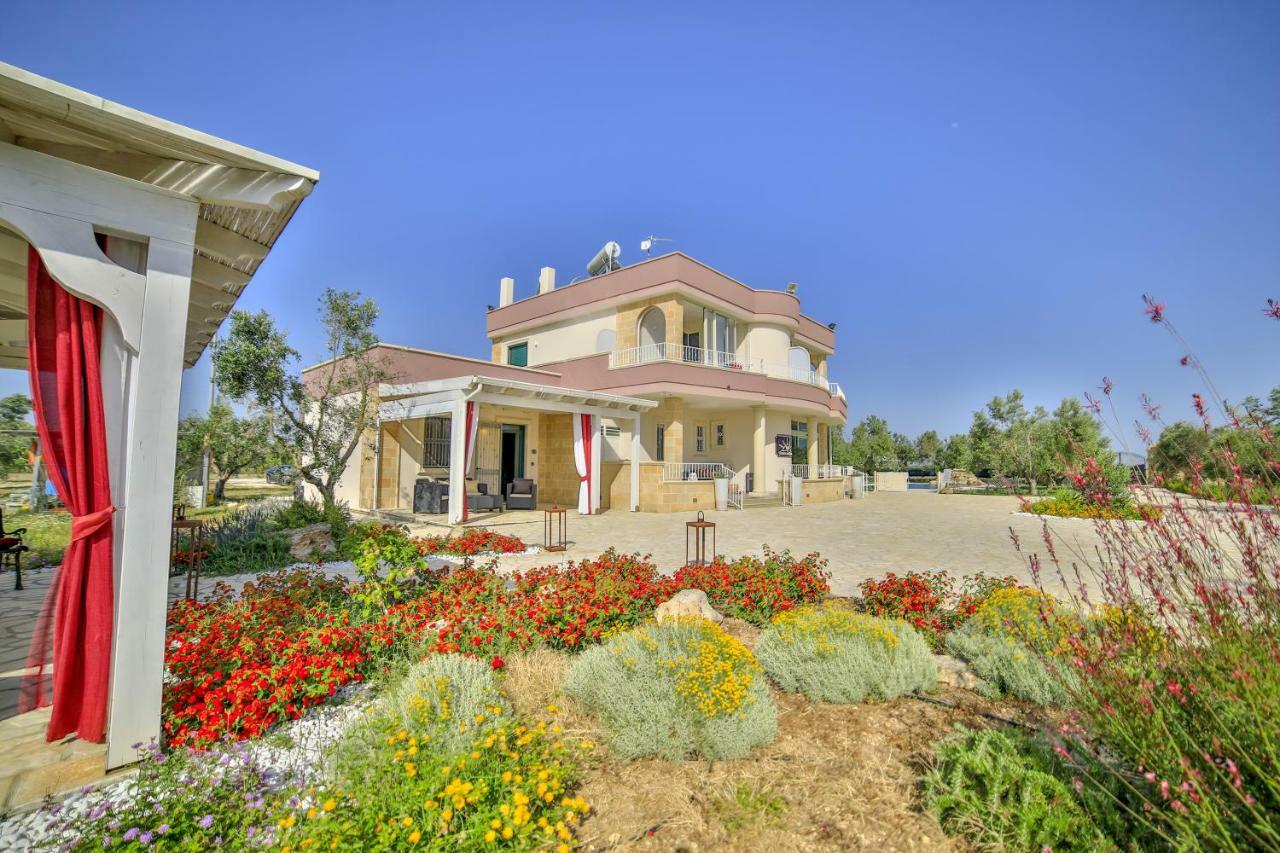 Terra Dei Sogni Bed and Breakfast Torre Lapillo Εξωτερικό φωτογραφία